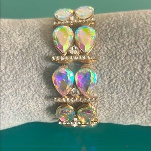 Elegant Gold Tone Stretch Bracelet with Rhinestones Iridescent Pear Shape Stones